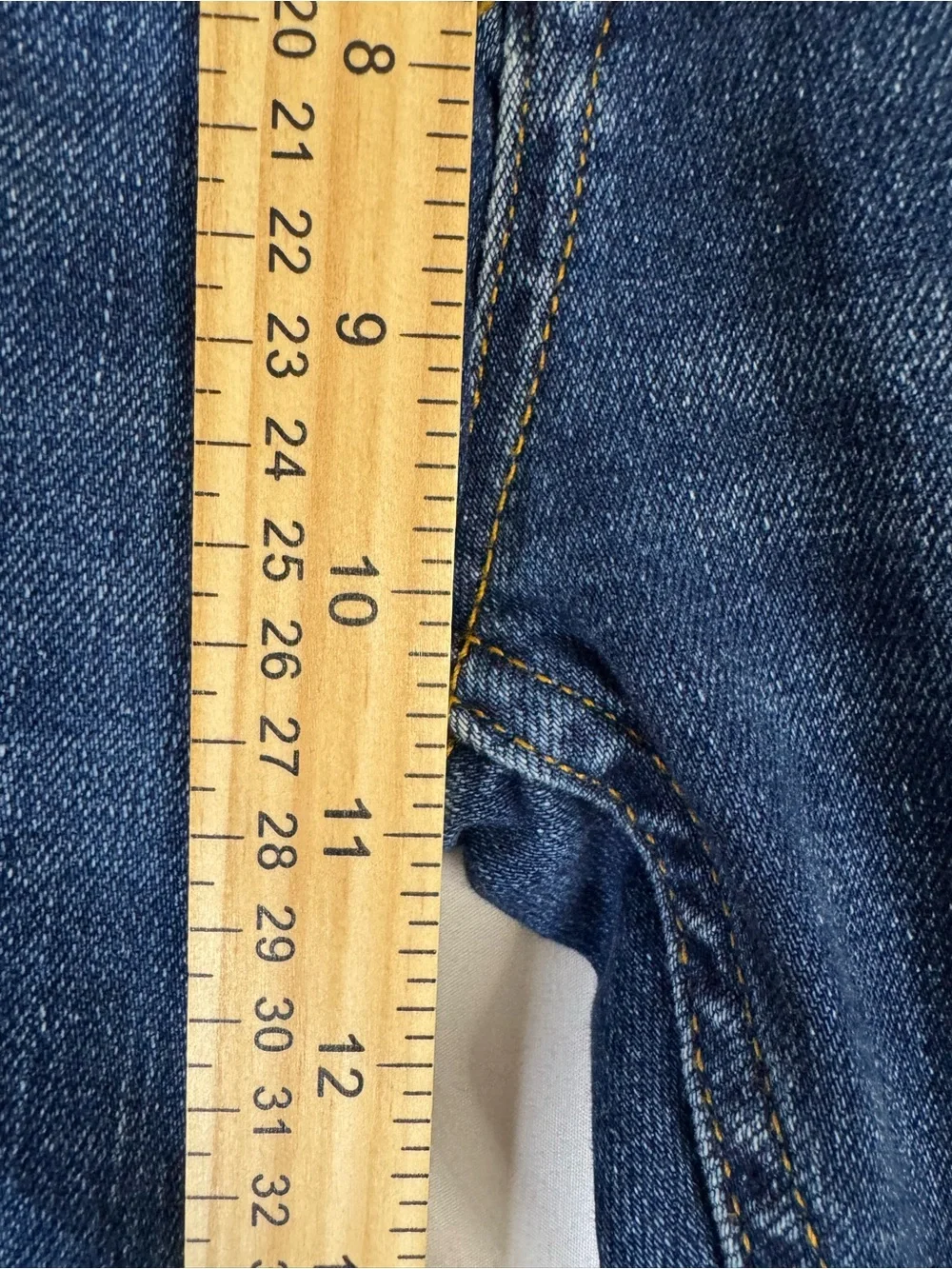 Zara Men Slim Straight Jeans in Blue Wash